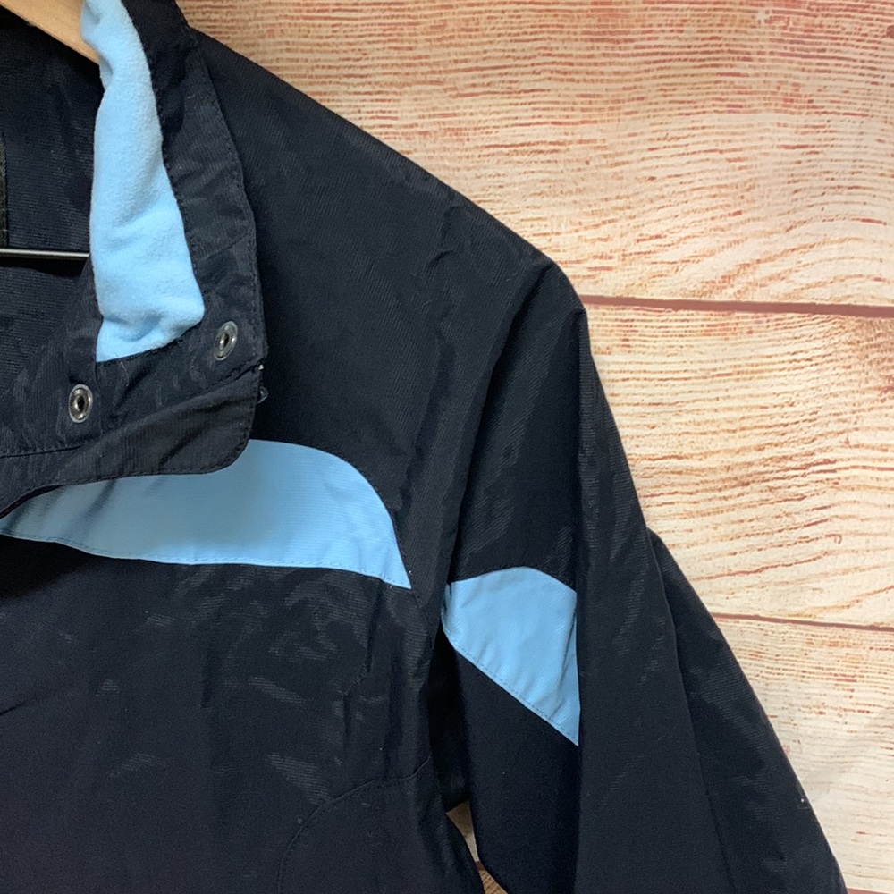 Helly Hansen Jacket - image 3